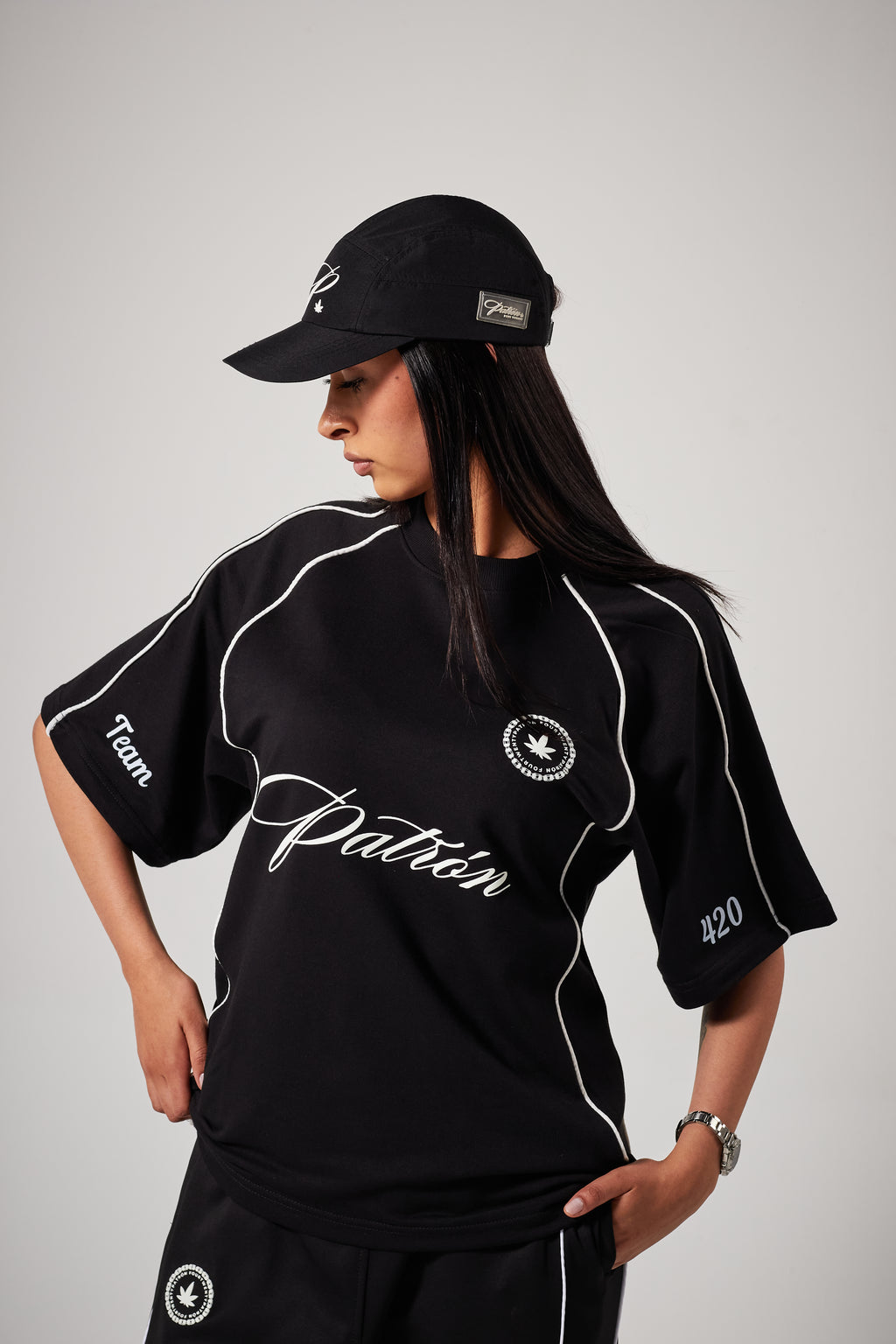 Camiseta Oversize Negra 420